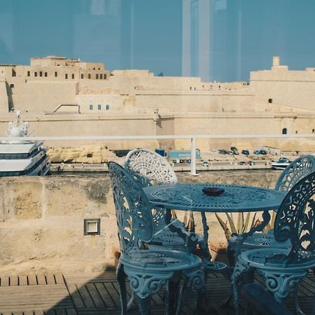 Sally Port Senglea Luaran gambar